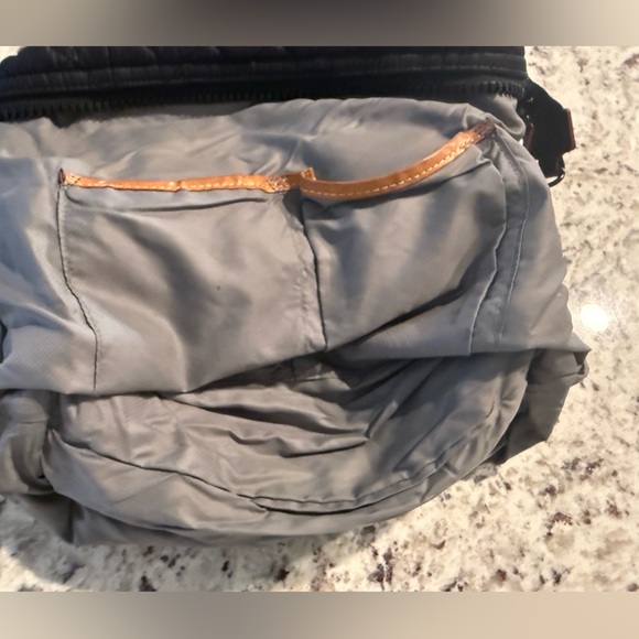 MZ Wallace SMALL SUTTON DELUXE. - Picture 8 of 10